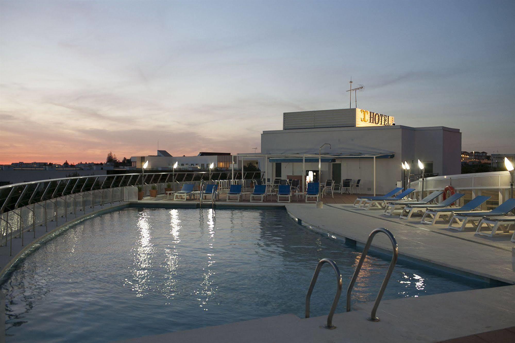 Hotel Costa Conil By Fuerte Group Conil De La Frontera Luaran gambar